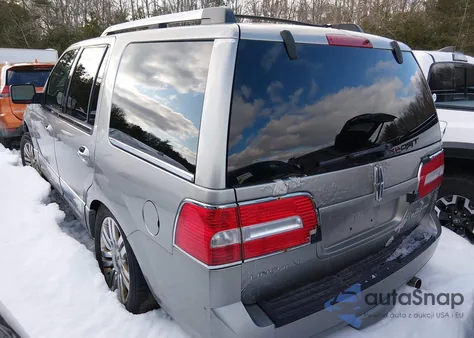 2008 Lincoln Navigator z USA, uszkodzony, nr VIN 5LMFU28568LJ09673